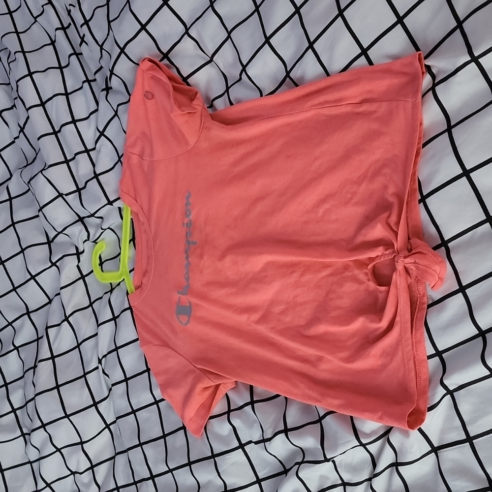 Champion t-shirt